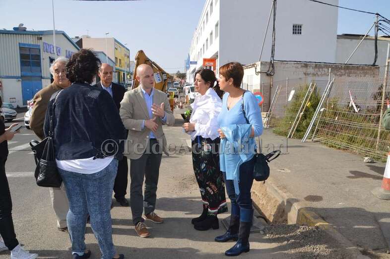 Imagen de archivo de las obras de la instalación de la red de hidrantes contraincendios (Foto TA)